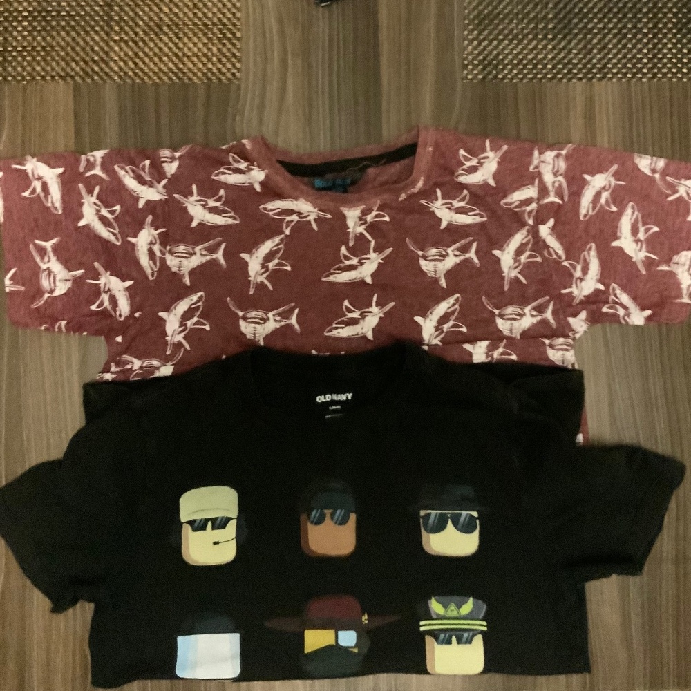 Set of Two Boys Tshirts - Size 10